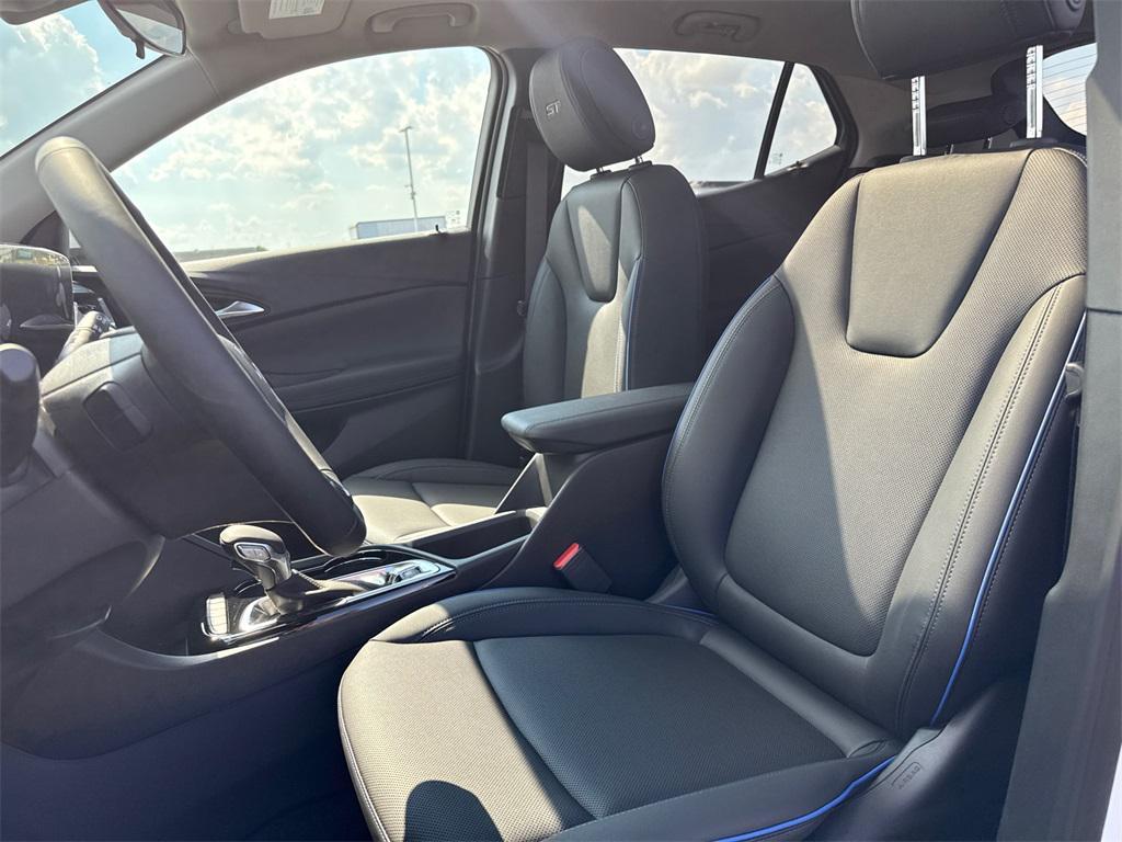 new 2026 Buick Encore GX car, priced at $29,500