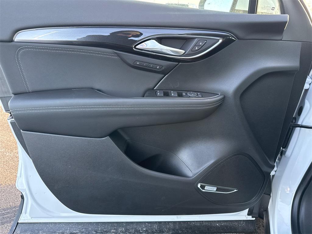 new 2025 Buick Envision car, priced at $33,000