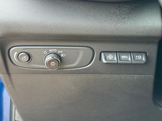 used 2022 Buick Envision car, priced at $28,000