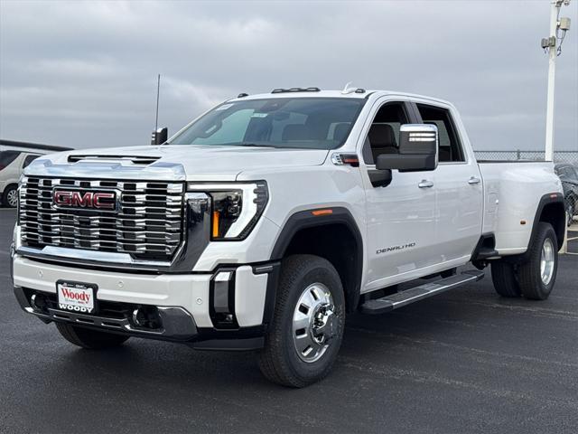 new 2025 GMC Sierra 3500 car, priced at $85,999