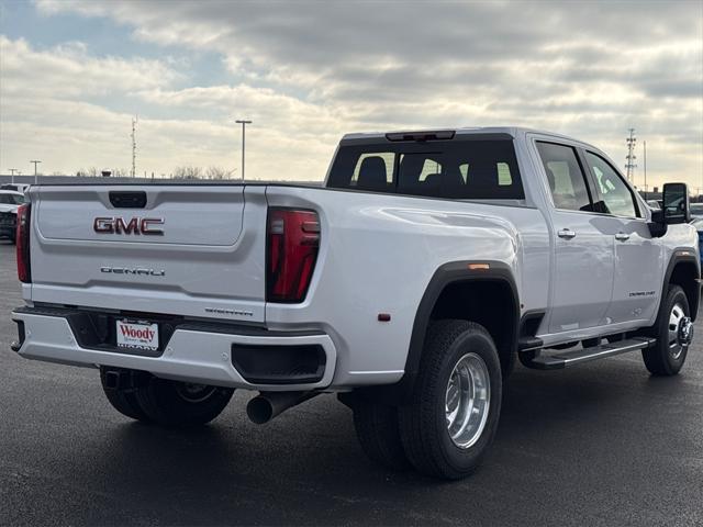 new 2025 GMC Sierra 3500 car, priced at $85,999