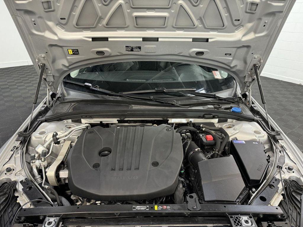 used 2024 Volvo S60 car, priced at $30,497