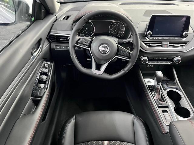 new 2025 Nissan Altima car, priced at $29,552