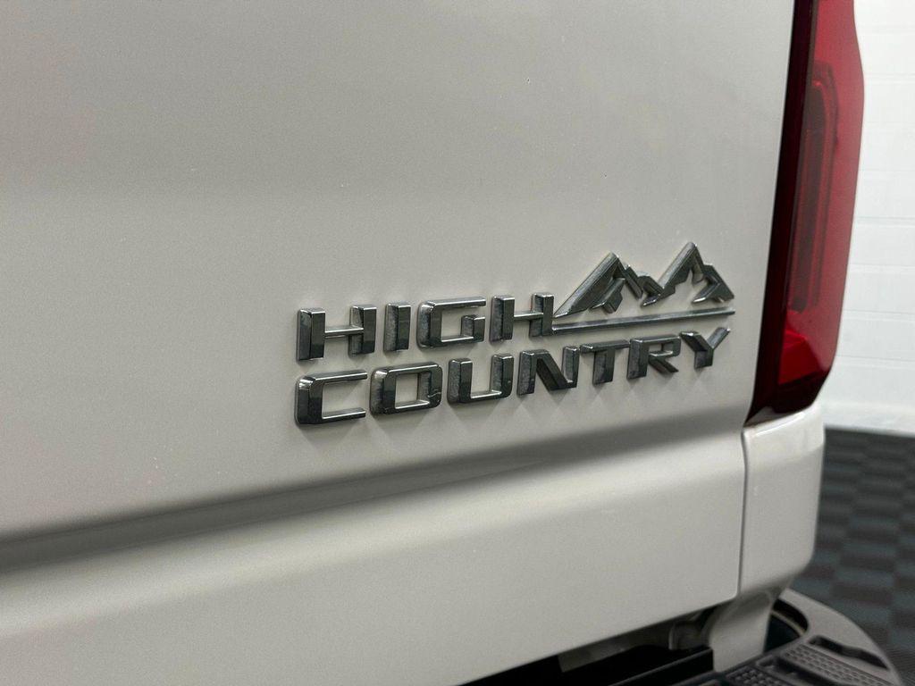 used 2022 Chevrolet Silverado 2500 car, priced at $62,795