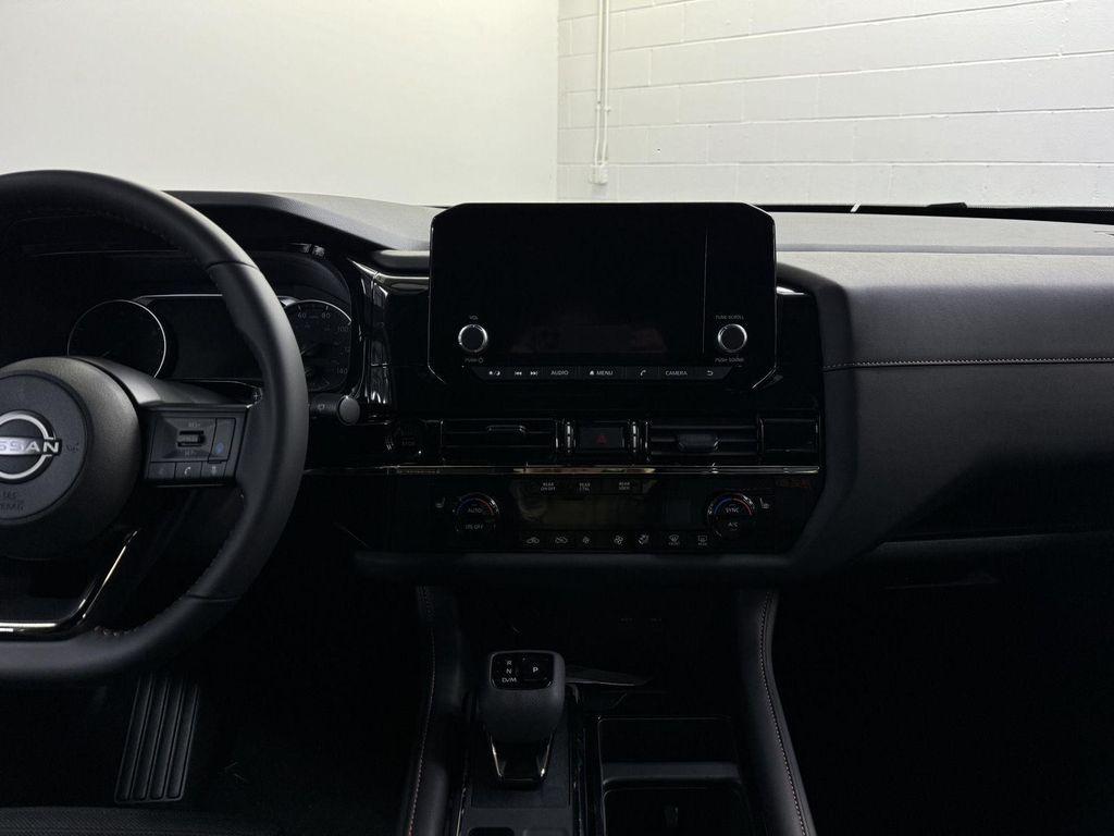 new 2025 Nissan Pathfinder car, priced at $46,610