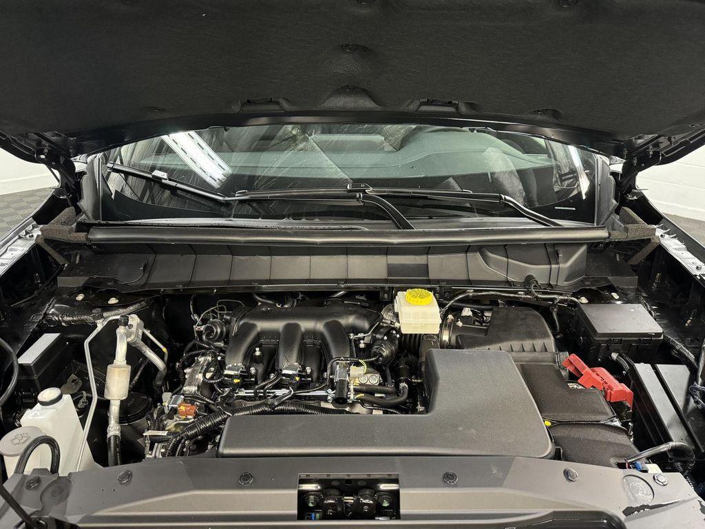new 2025 Nissan Pathfinder car, priced at $46,610