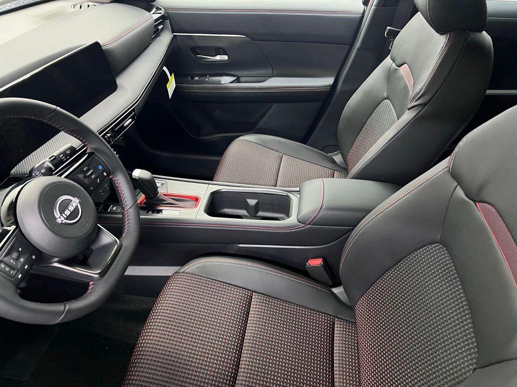 new 2025 Nissan Kicks car, priced at $30,497