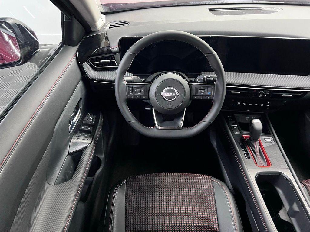 new 2025 Nissan Kicks car, priced at $30,497