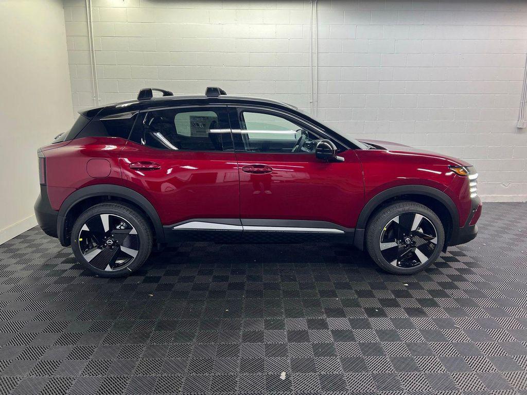 new 2025 Nissan Kicks car, priced at $30,497