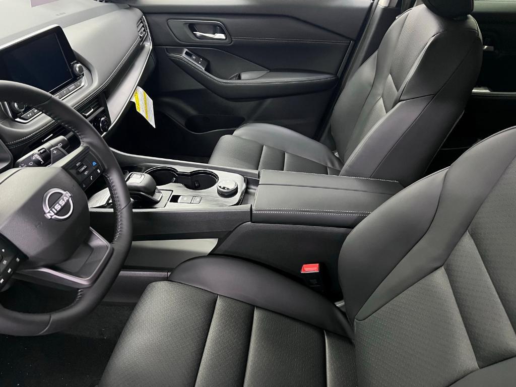 new 2025 Nissan Rogue car, priced at $34,621