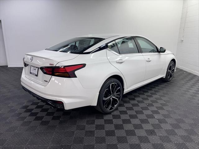 new 2025 Nissan Altima car, priced at $33,429