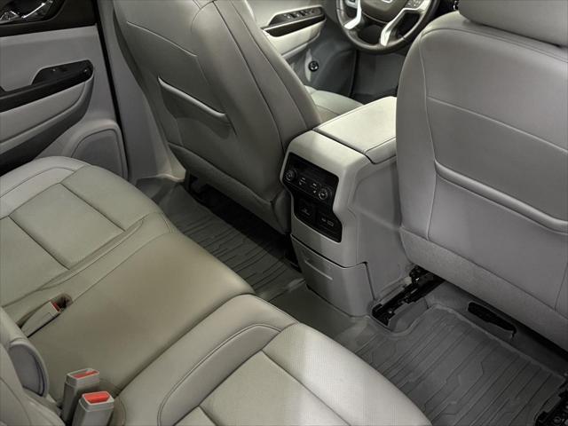 used 2023 GMC Acadia car, priced at $23,997