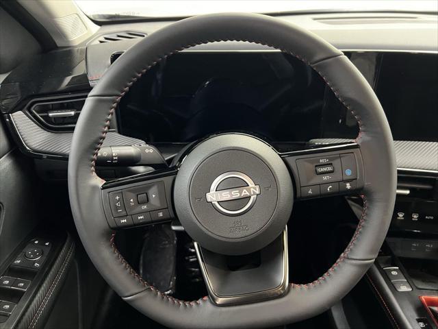 new 2025 Nissan Kicks car, priced at $29,083
