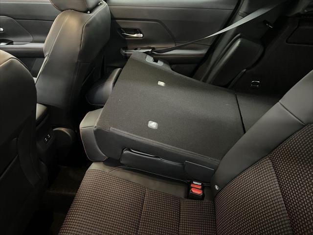 new 2025 Nissan Kicks car, priced at $29,083