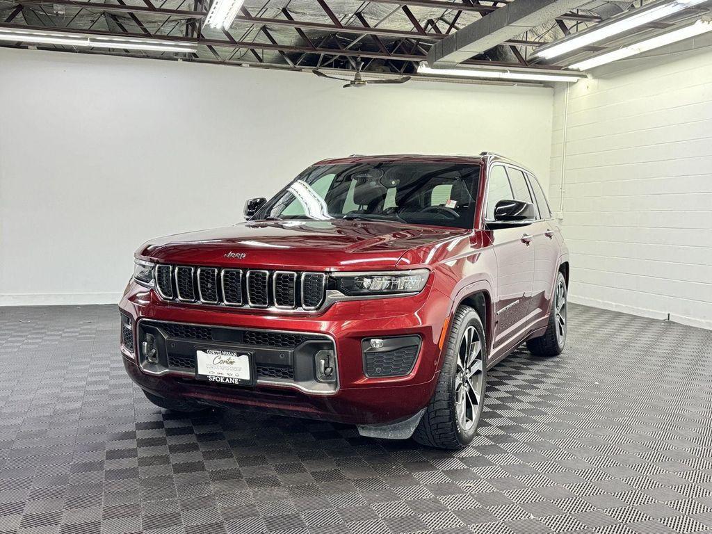 used 2023 Jeep Grand Cherokee car, priced at $38,997