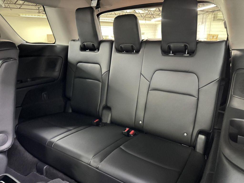 new 2025 Nissan Pathfinder car, priced at $47,997