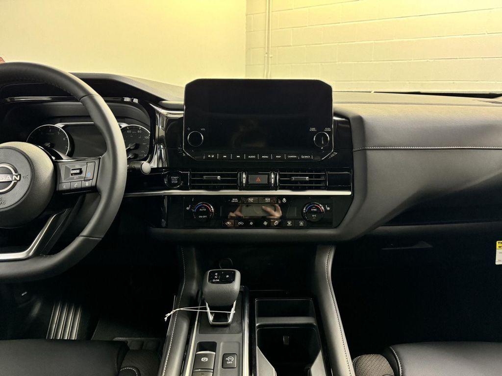 new 2025 Nissan Pathfinder car, priced at $47,997