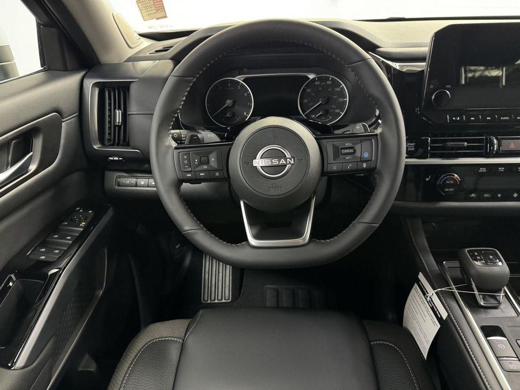 new 2025 Nissan Pathfinder car, priced at $47,997