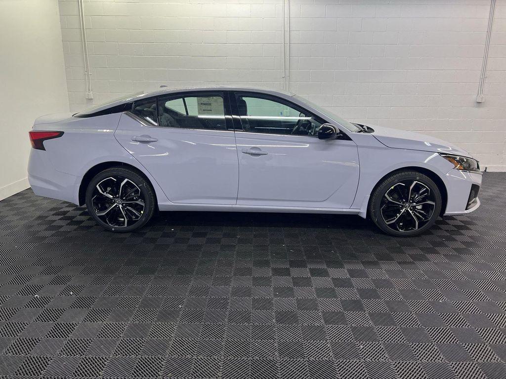 new 2025 Nissan Altima car, priced at $29,997