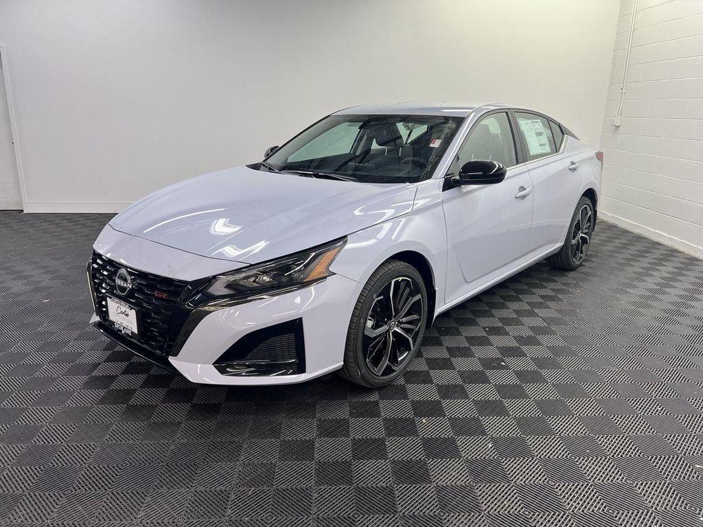 new 2025 Nissan Altima car, priced at $29,997