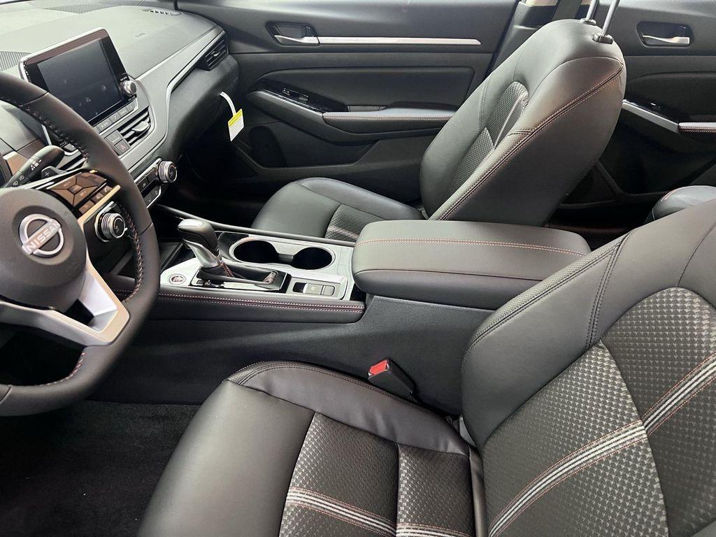 new 2025 Nissan Altima car, priced at $29,997