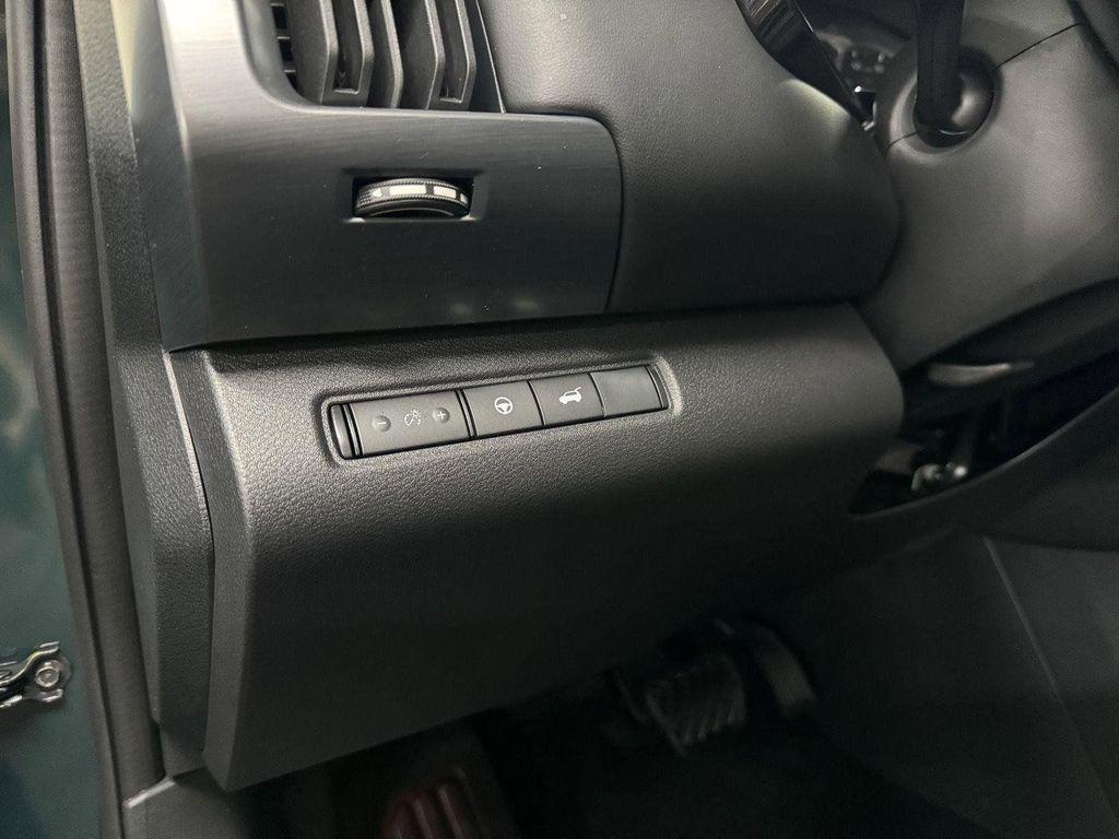 new 2025 Nissan Pathfinder car, priced at $43,497