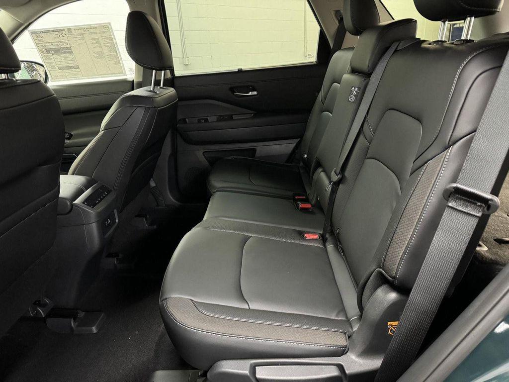 new 2025 Nissan Pathfinder car, priced at $43,497