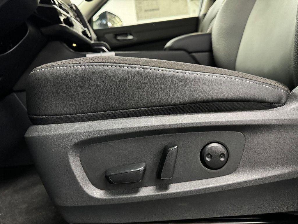 new 2025 Nissan Pathfinder car, priced at $43,497