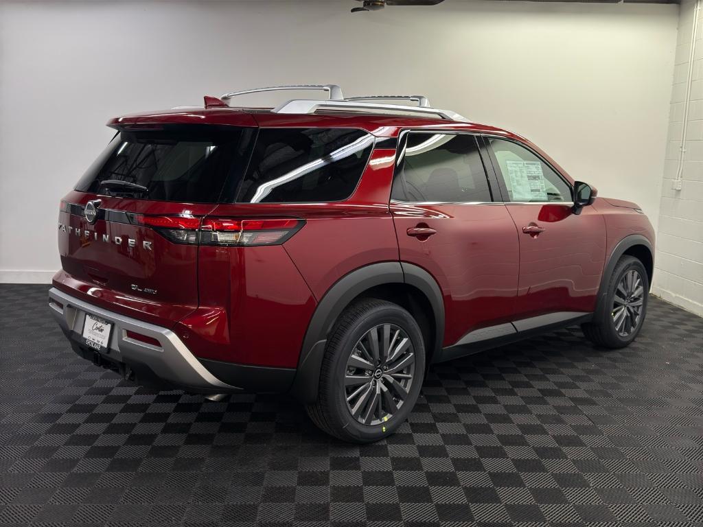 new 2025 Nissan Pathfinder car, priced at $48,997