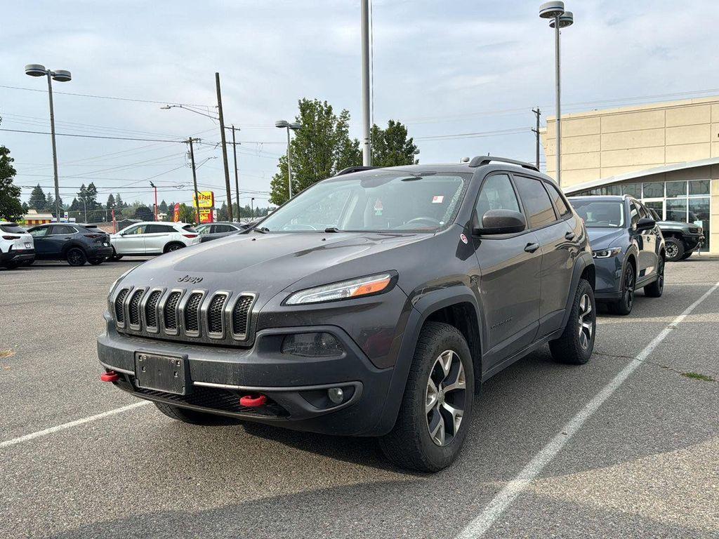 used 2015 Jeep Cherokee car, priced at $10,447