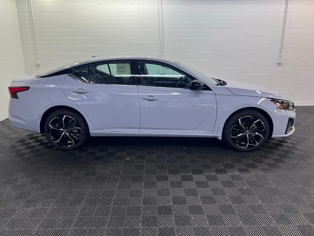 new 2025 Nissan Altima car, priced at $30,651