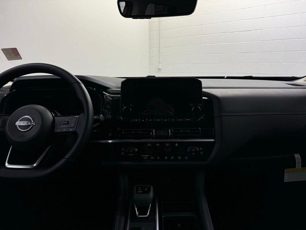 new 2025 Nissan Pathfinder car, priced at $51,997