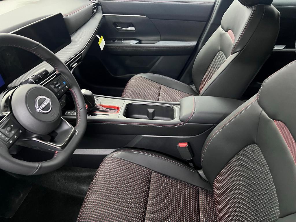 new 2025 Nissan Kicks car, priced at $29,580