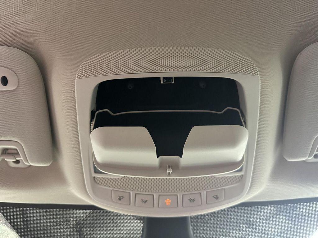 used 2022 Ford Edge car, priced at $24,797