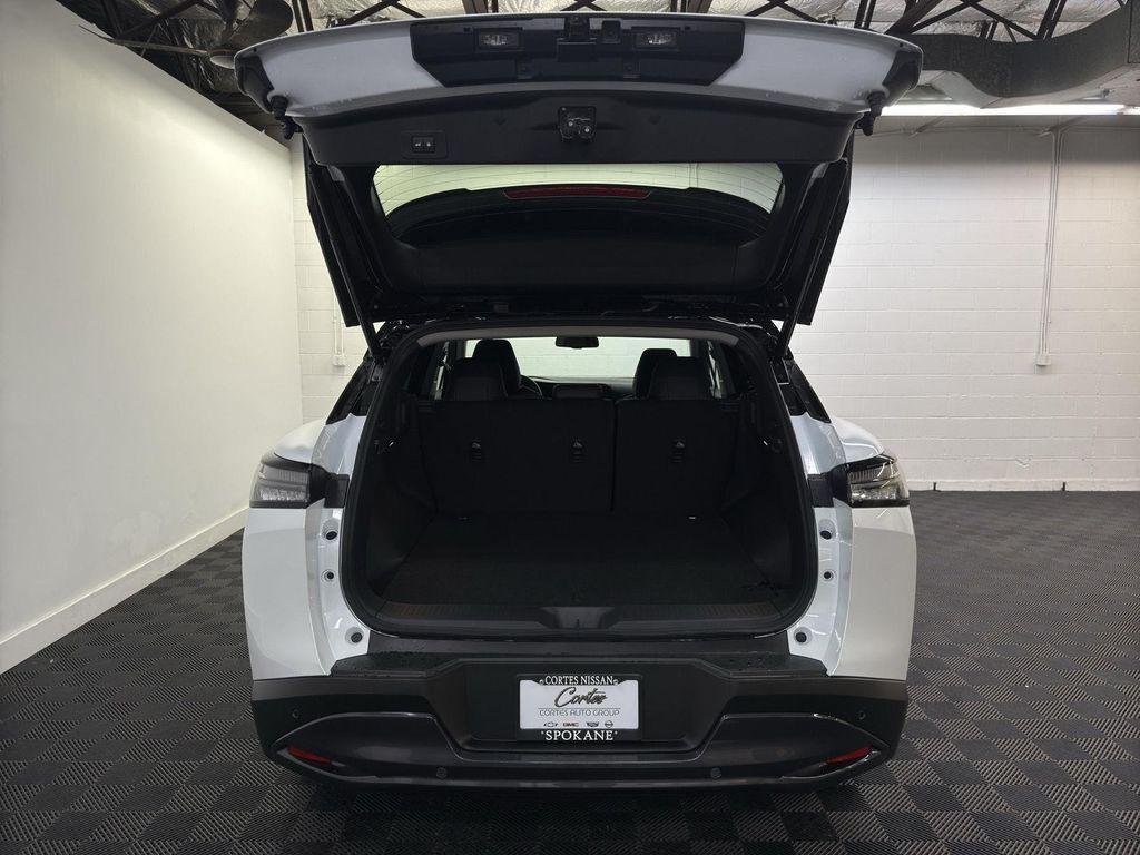 new 2025 Nissan Murano car, priced at $45,997