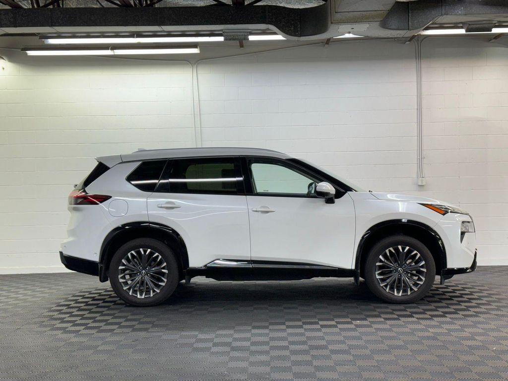 used 2024 Nissan Rogue car, priced at $32,397