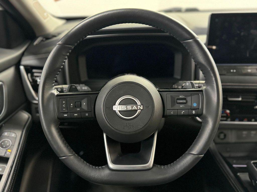 used 2024 Nissan Rogue car, priced at $32,397