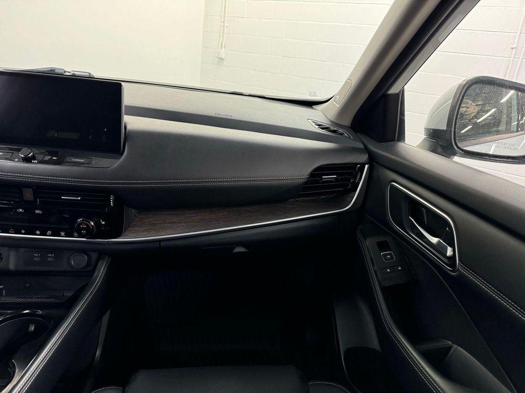 used 2024 Nissan Rogue car, priced at $32,397