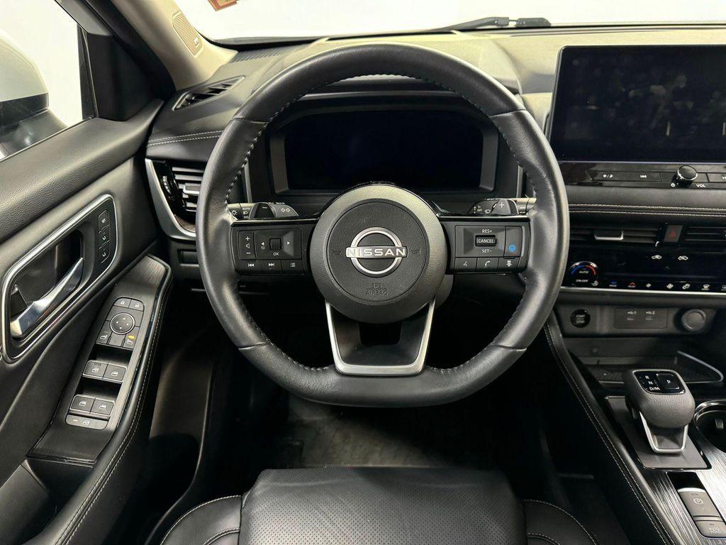 used 2024 Nissan Rogue car, priced at $32,397