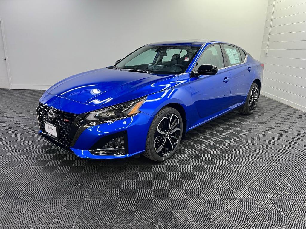 new 2025 Nissan Altima car, priced at $33,997