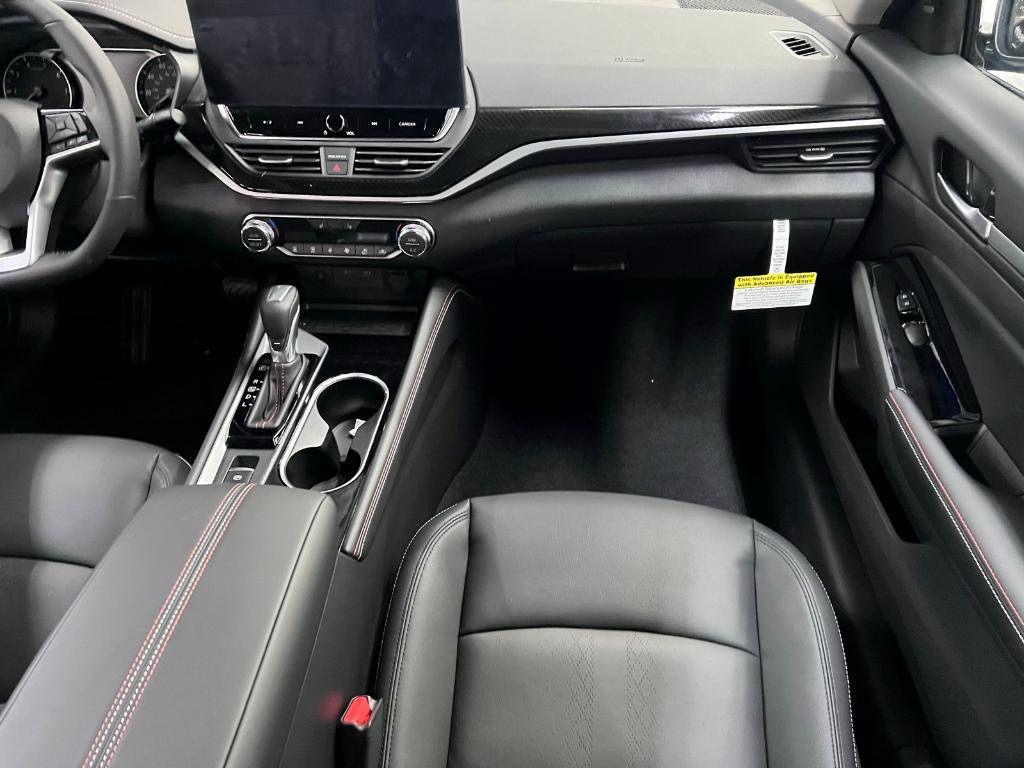 new 2025 Nissan Altima car, priced at $33,997