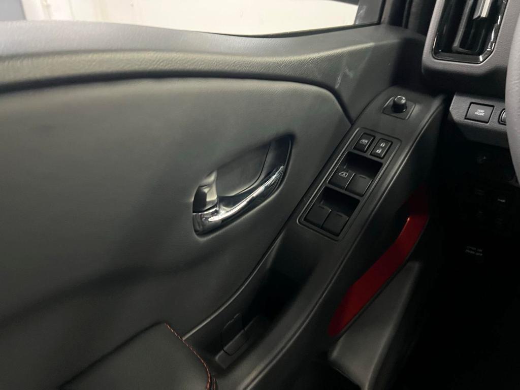 new 2025 Nissan Frontier car, priced at $41,063
