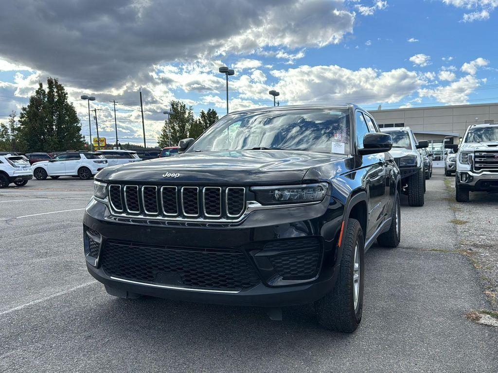 used 2023 Jeep Grand Cherokee car, priced at $24,297