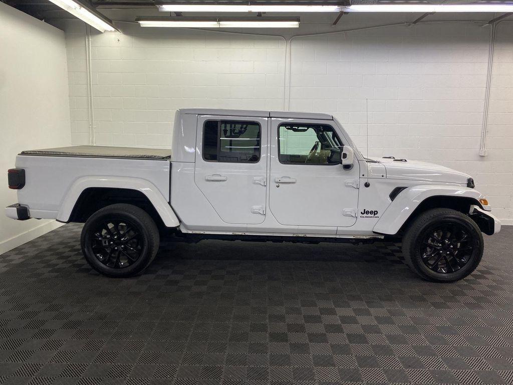 used 2021 Jeep Gladiator car, priced at $35,887
