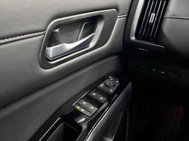 new 2025 Nissan Pathfinder car, priced at $50,997