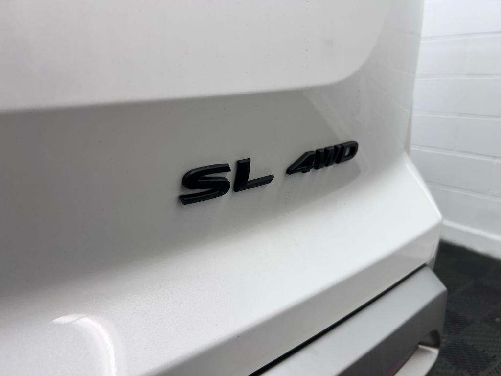new 2025 Nissan Pathfinder car, priced at $48,014