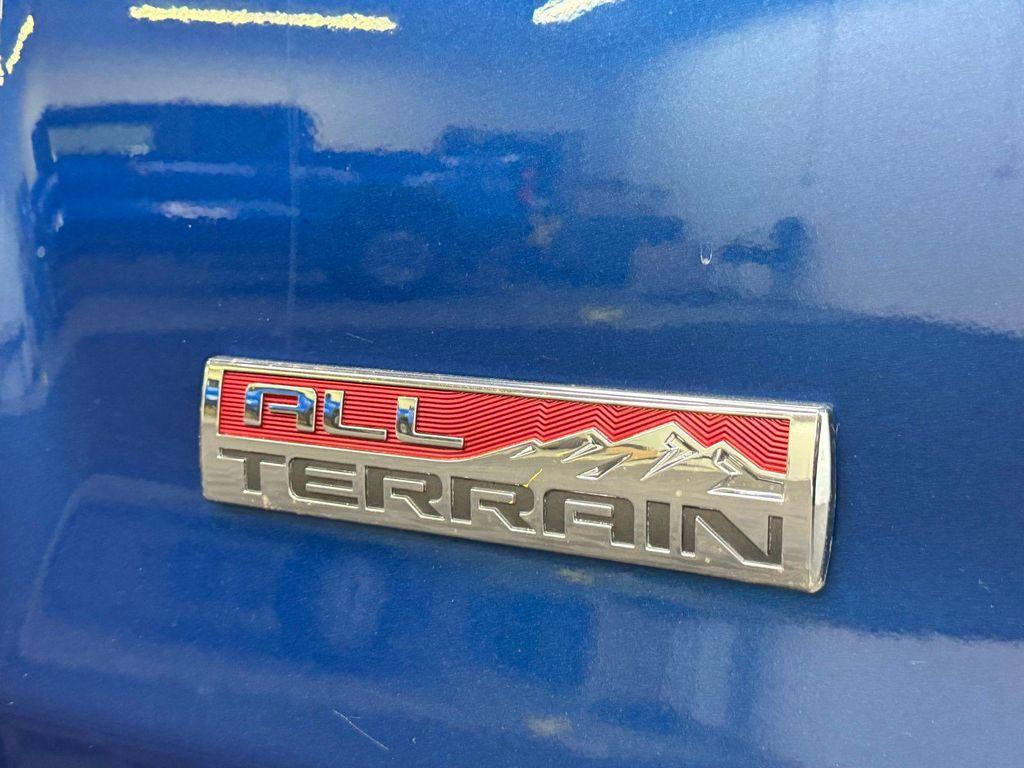 used 2015 GMC Sierra 1500 car, priced at $22,995