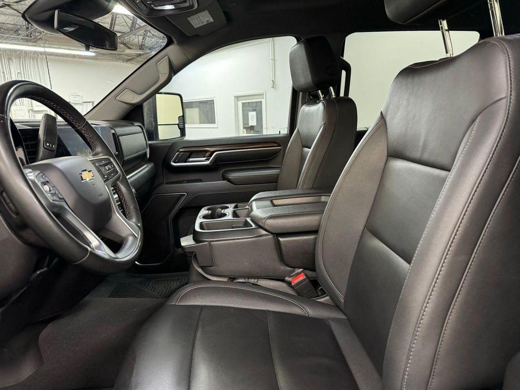 used 2024 Chevrolet Silverado 2500 car, priced at $46,995