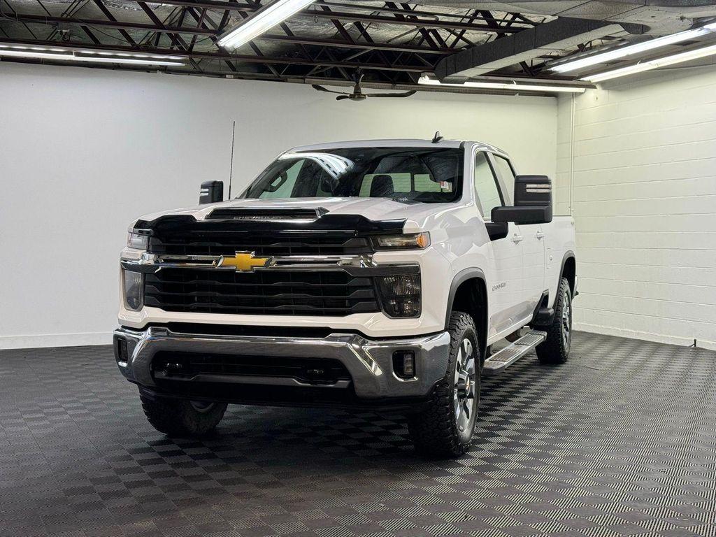 used 2024 Chevrolet Silverado 2500 car, priced at $46,995