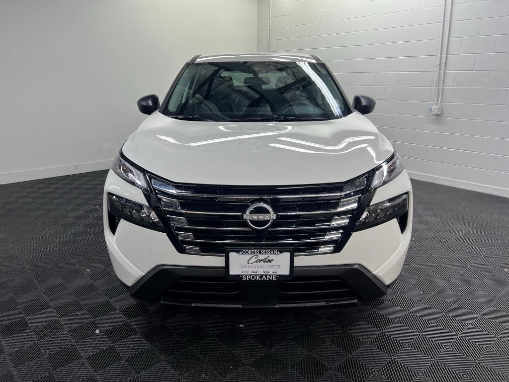 new 2025 Nissan Rogue car, priced at $30,976